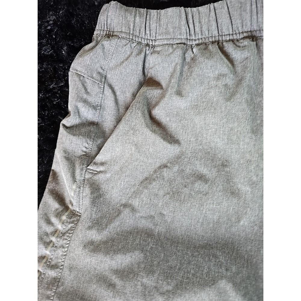 Eddie Bauer Men's M Shorts UPF 50+ Water‎ Repellent 4-Way Stretch Pull On 8" - Picture 4 of 14